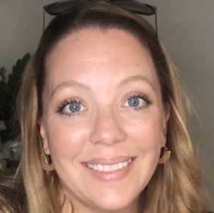 Meet your Posher, Valerie